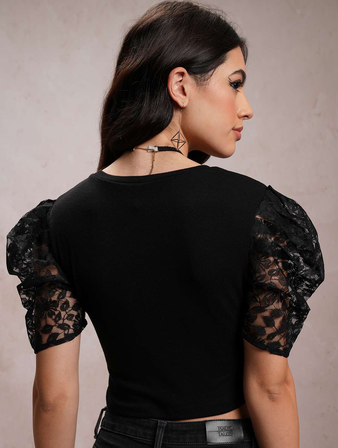 black solid crop top - 21376239 - Standard Image - 3