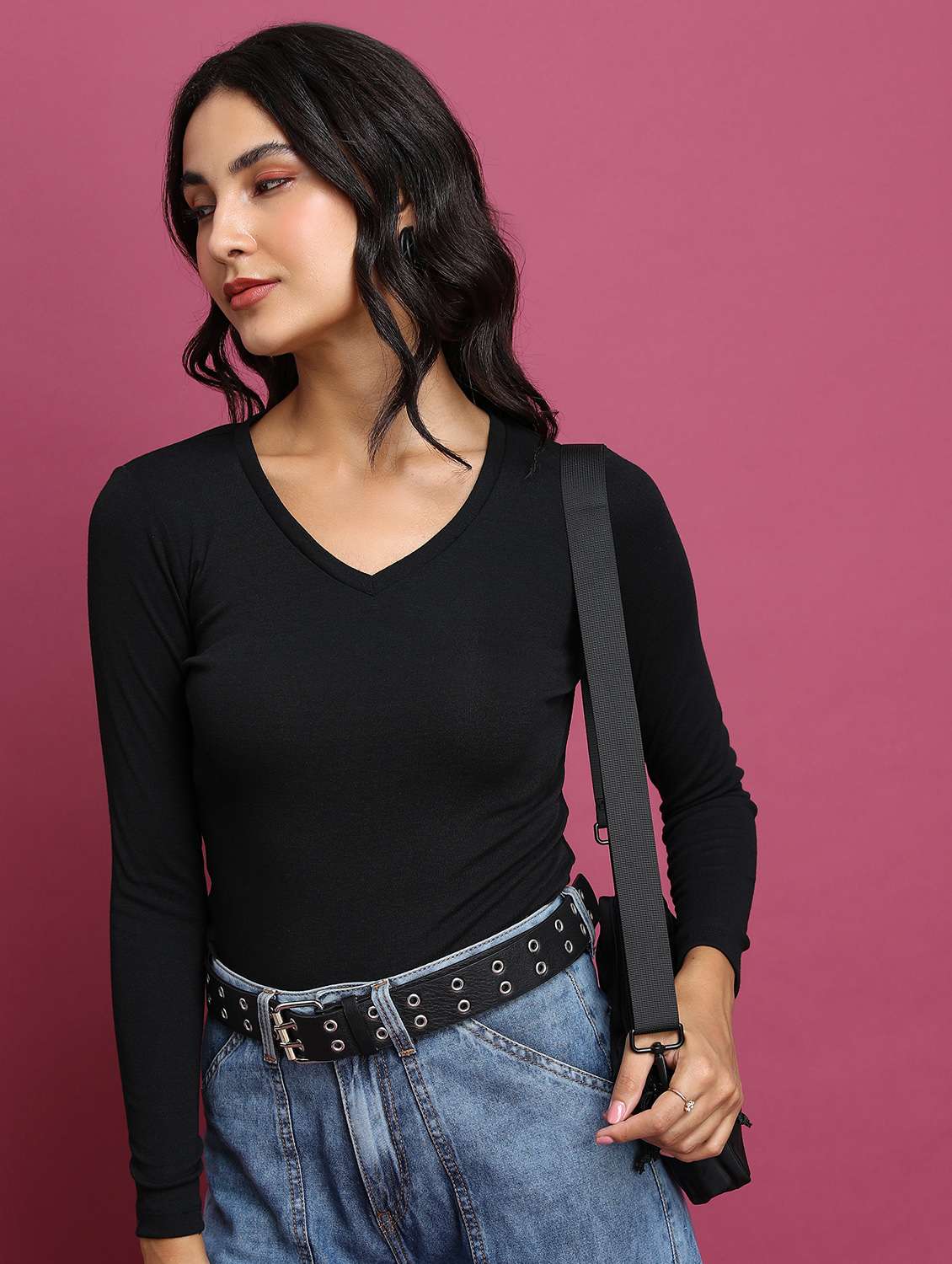 black solid regular top