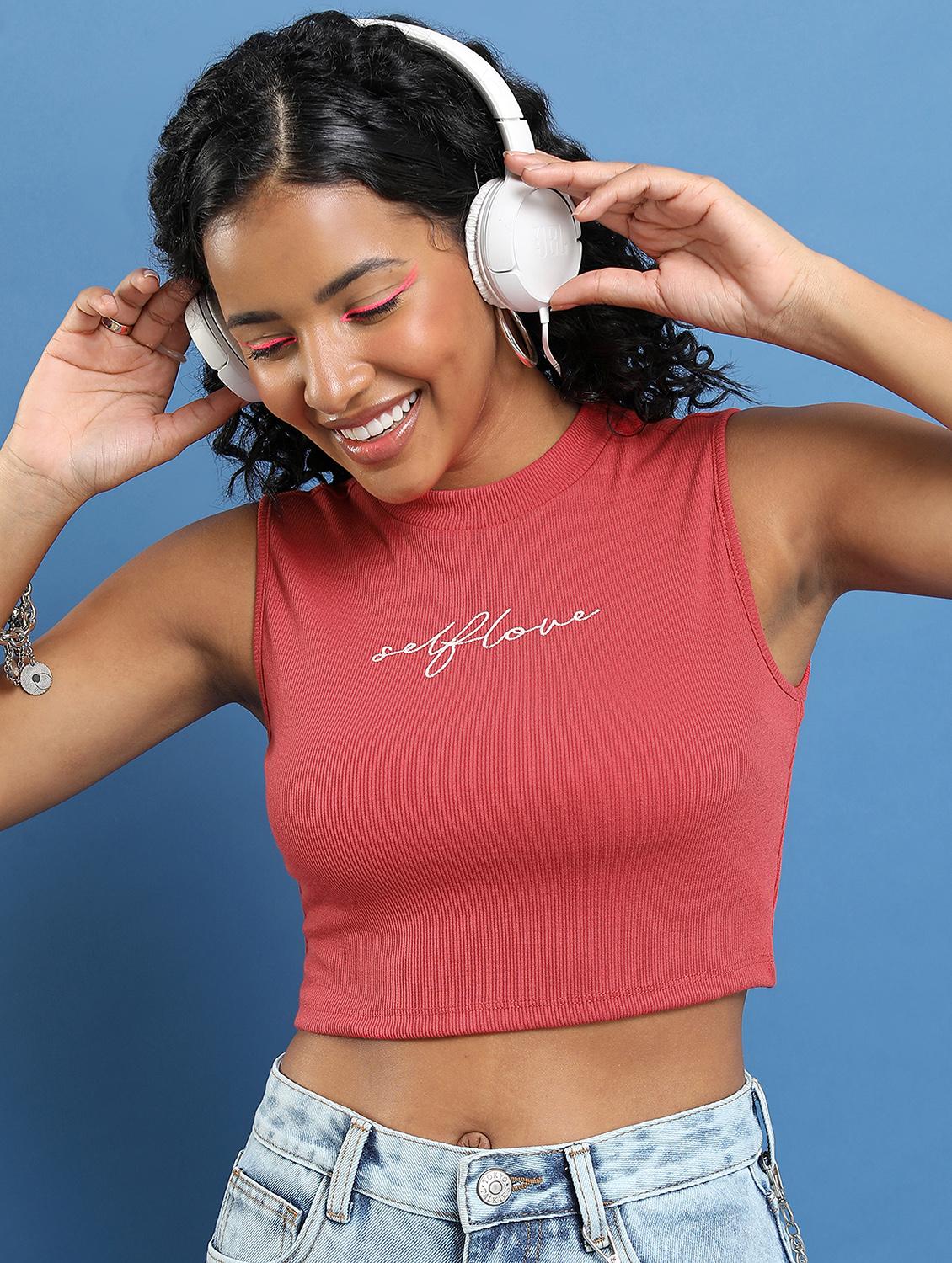 women chest print cotton crop top - 21376279 - Zoom Image - 0
