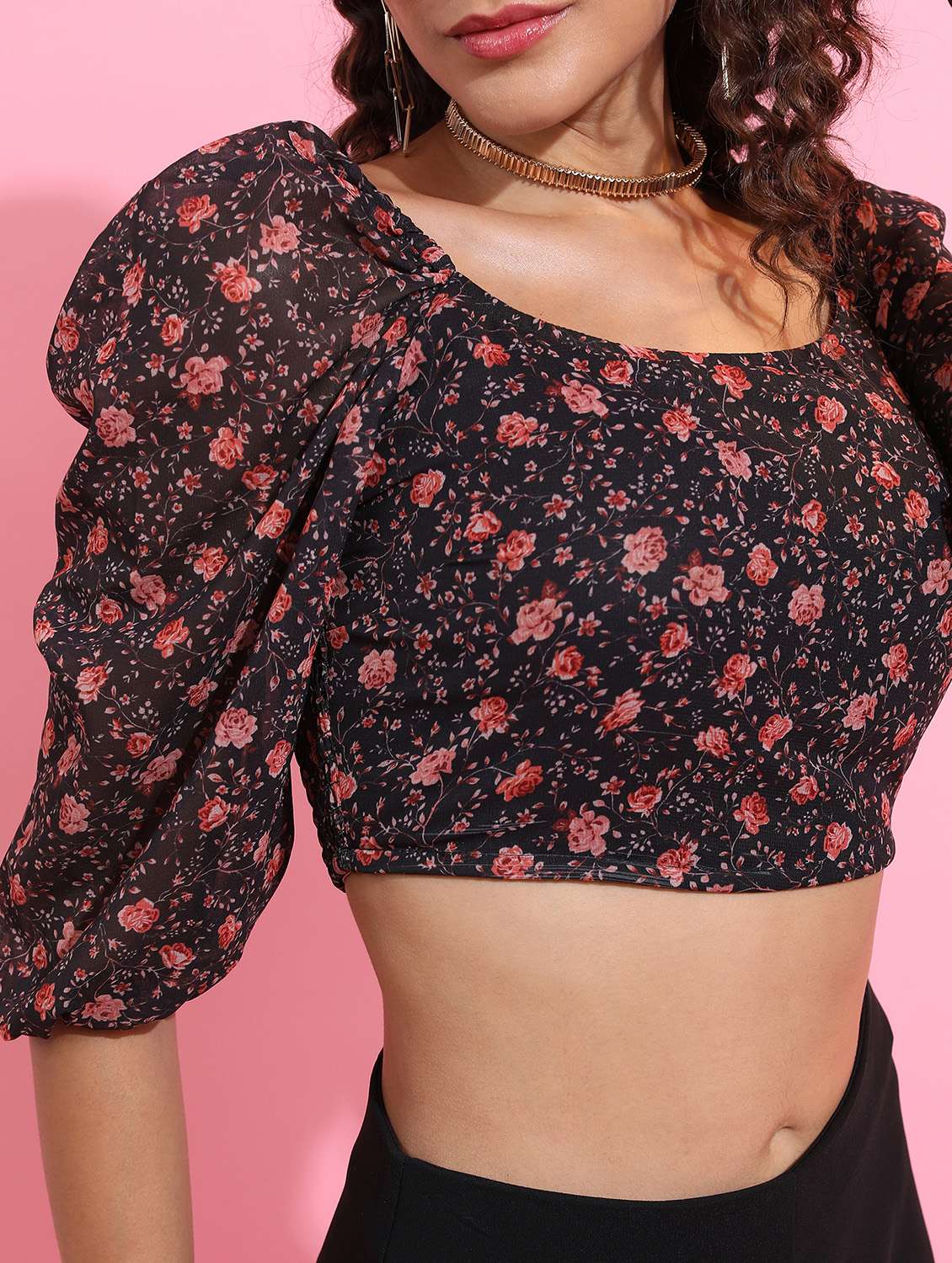 black floral printed crop top - 21376421 -  Standard Image - 3
