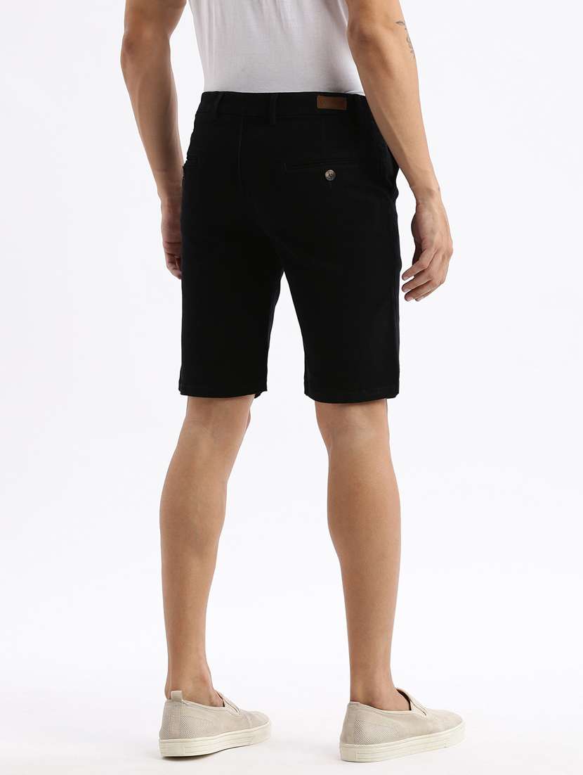 men mid rise solid bermuda shorts - 21376930 -  Standard Image - 3