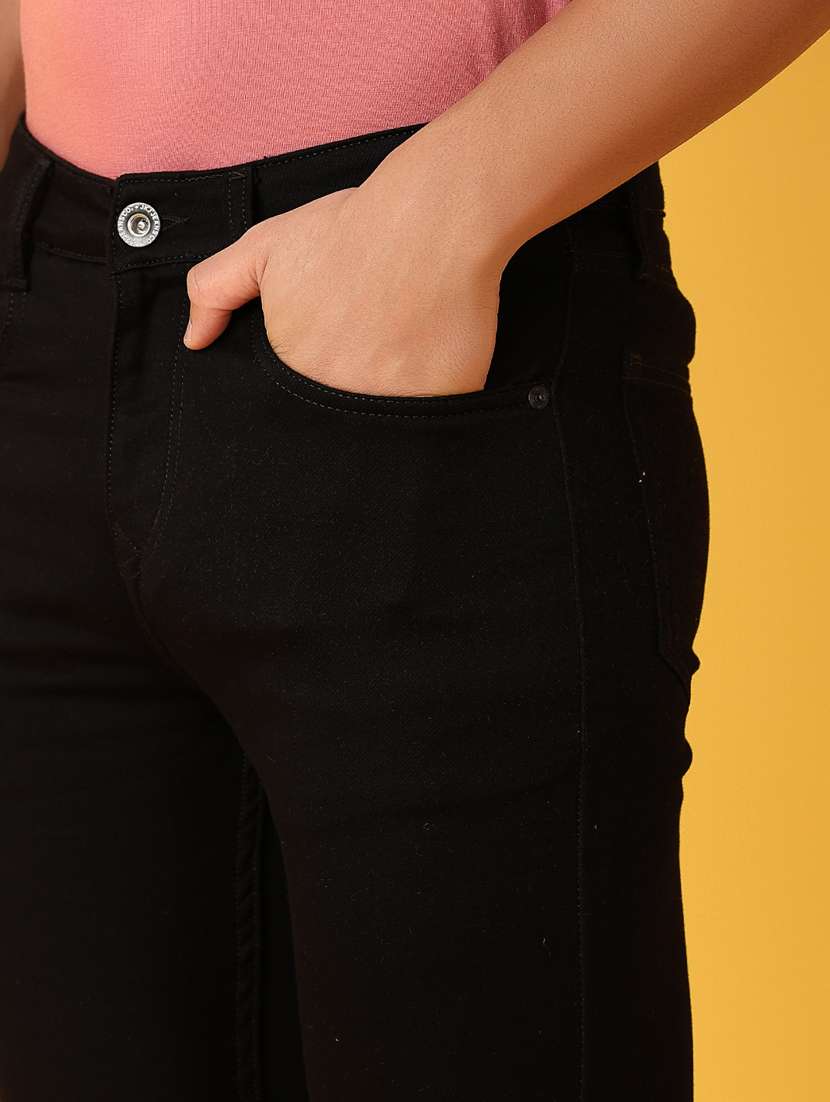 men black solid jean - 21378458 - Standard Image - 5