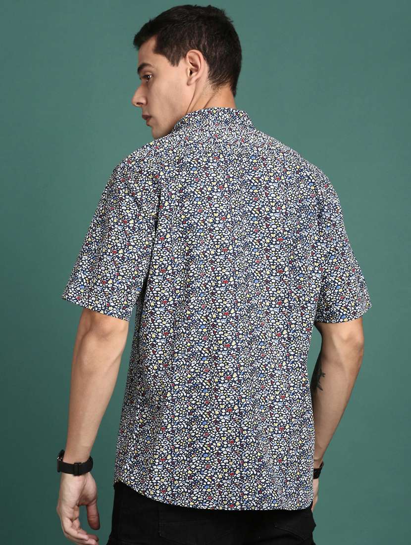 men short sleeved printed casual shirt - 21378748 -  Standard Image - 3