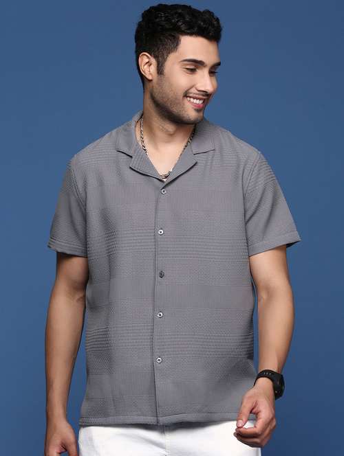 men short sleeved solid casual shirt - 21378832 -  Standard Image - 0