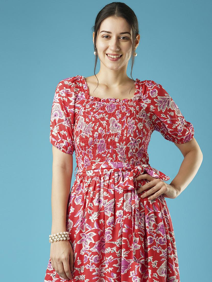 globus women red floral print square neck puff sleeves smocked pleated fit & flare belted midi dress - 21378972 - Standard Image - 3