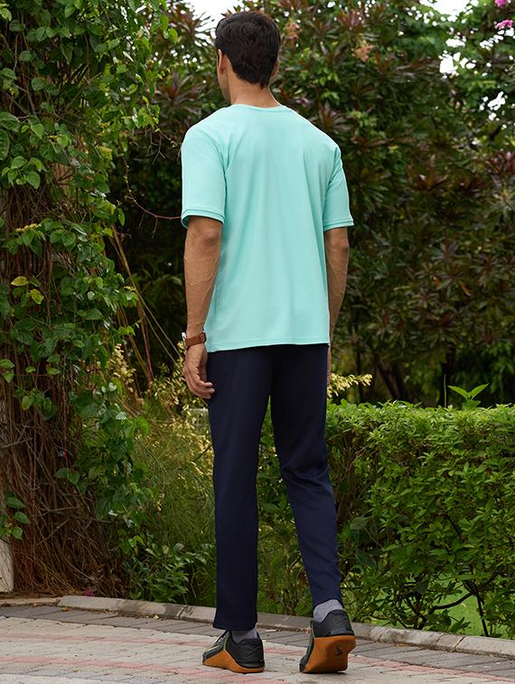 men round neck short sleeves t-shirt - 21379019 - Standard Image - 3