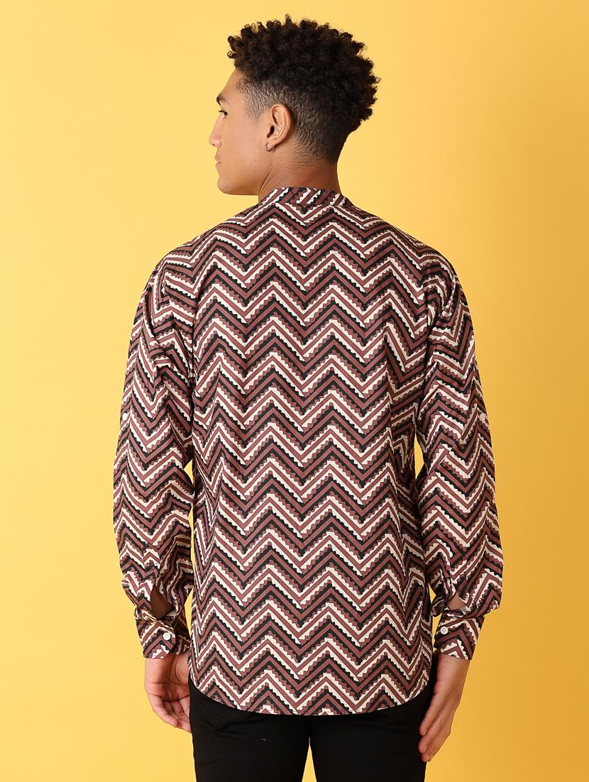 men mandarin neck printed short kurta - 21381871 - Standard Image - 3