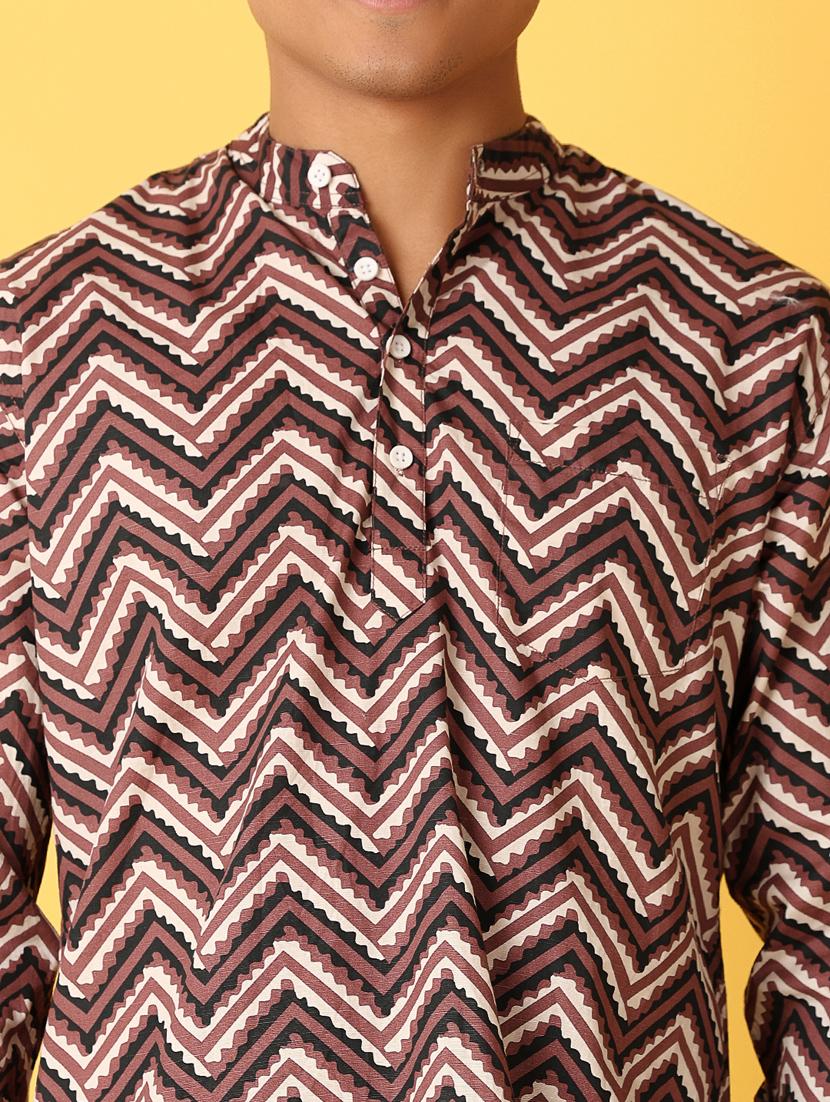 men mandarin neck printed short kurta - 21381871 - Standard Image - 5