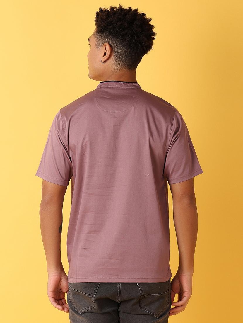 men mauve regular fit plain mandarin neck t-shirt - 21381899 - Standard Image - 3