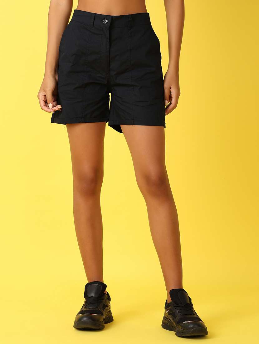 women solid high rise regular shorts - 21382087 - Zoom Image - 0
