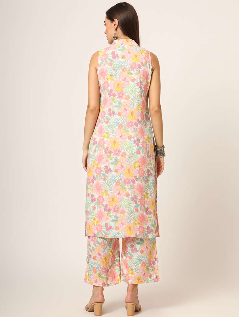 women floral printed kurta pant set - 21382404 - Standard Image - 3