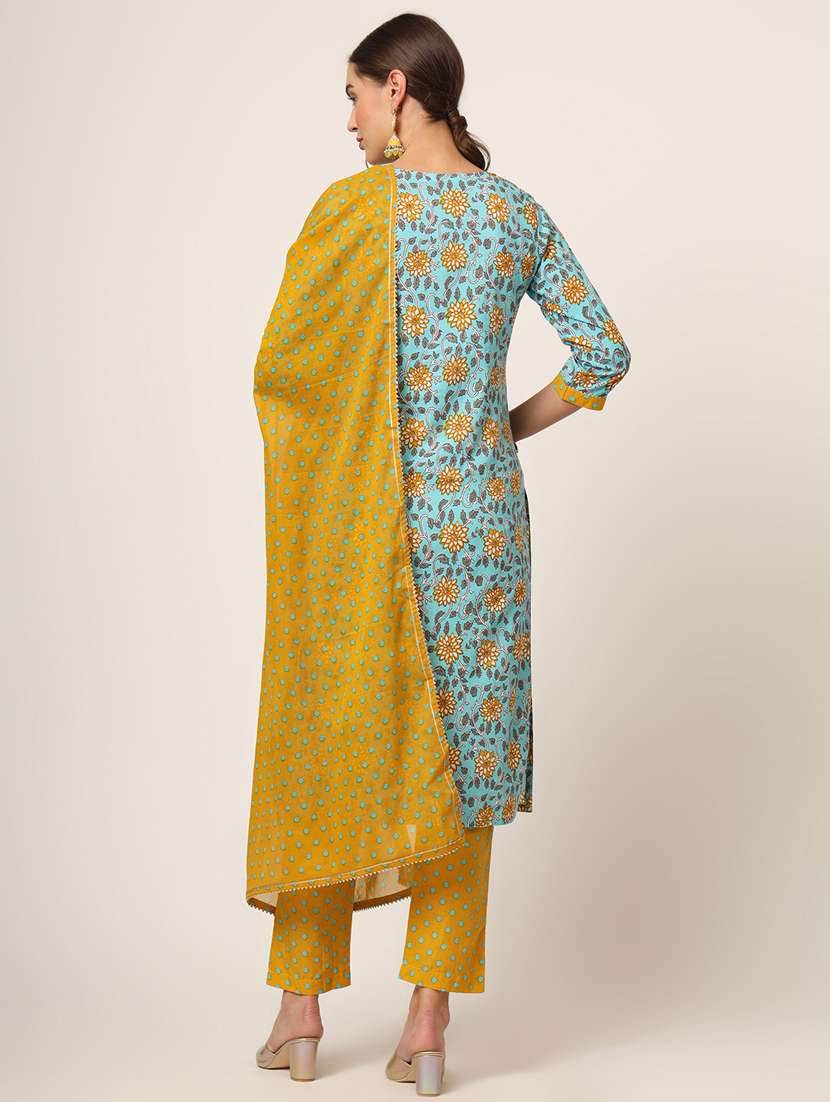 women floral printed kurta pant set with dupatta - 21382409 -  Standard Image - 3