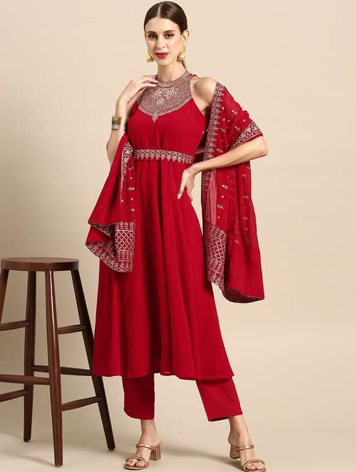 women embroidered sleeveless kurta pant with dupatta set - 21382961 -  Standard Image - 0