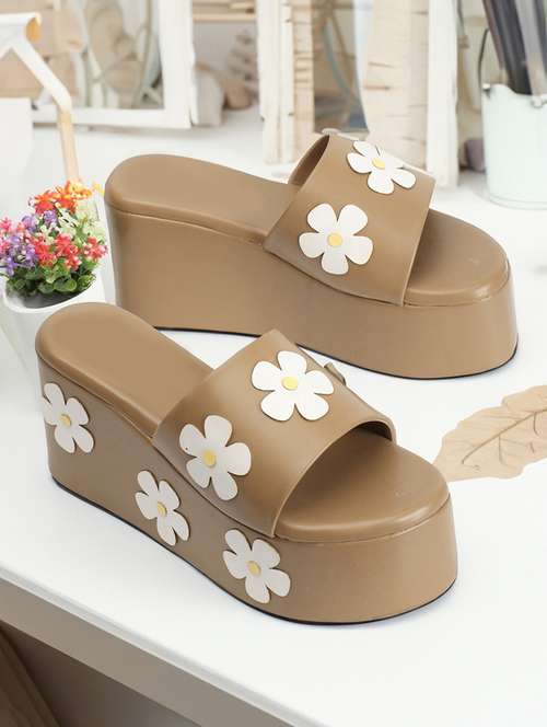 women brown slip on wedges