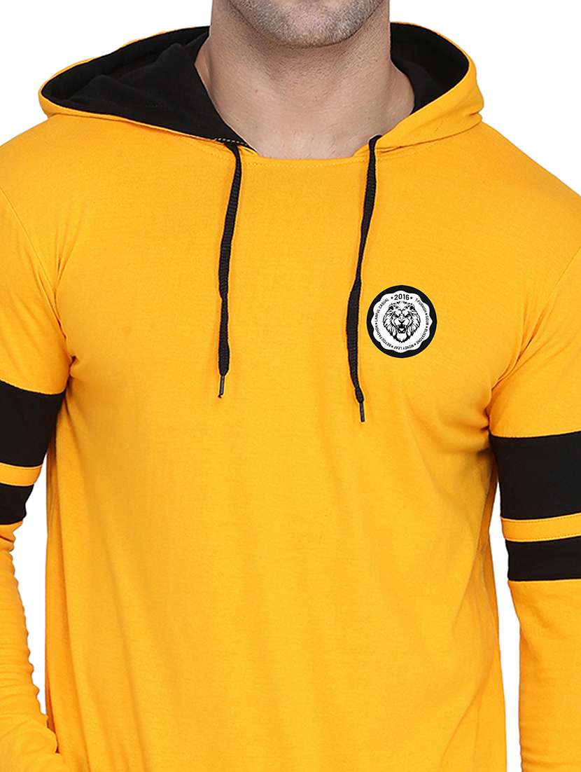 men solid hood neck t-shirt - 21383772 -  Standard Image - 3