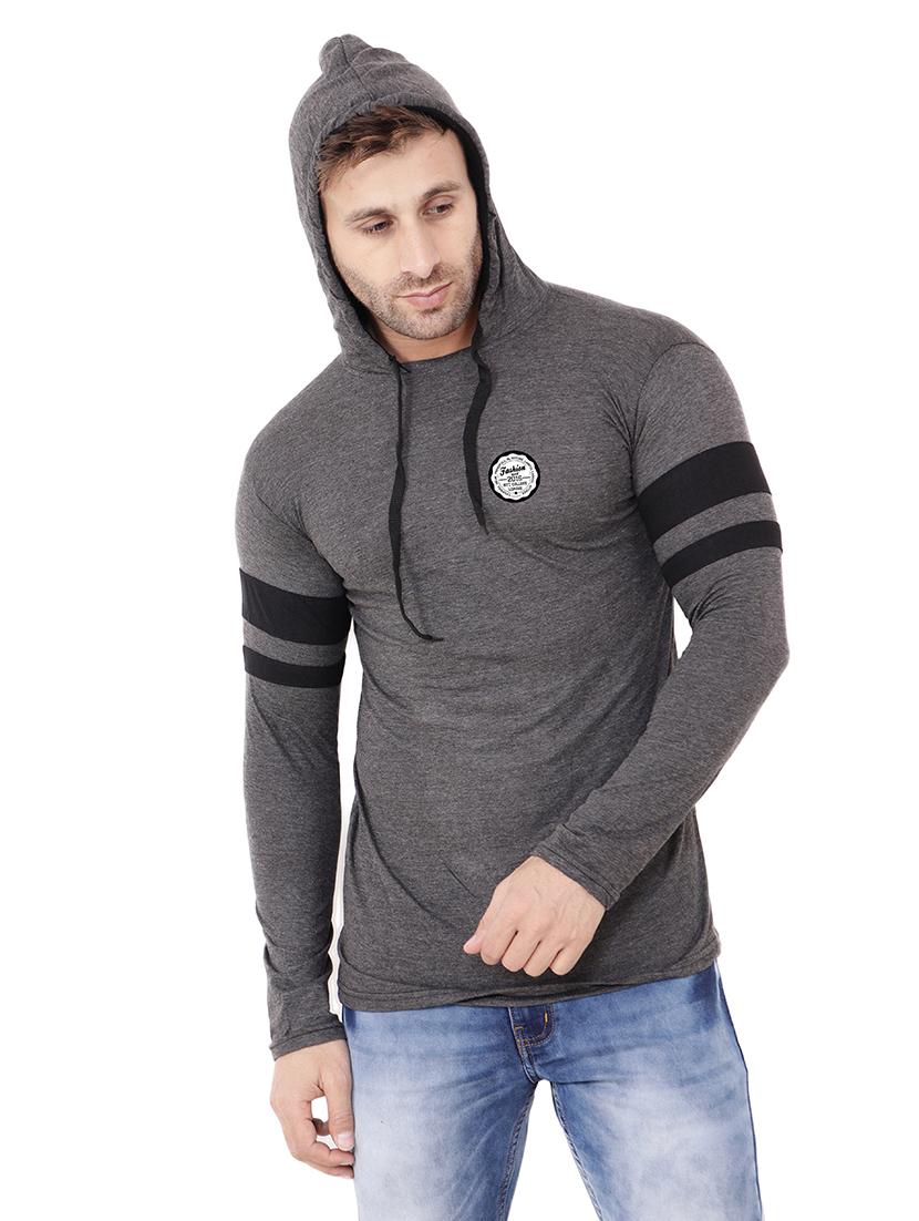 men solid hood neck t-shirt - 21383774 -  Zoom Image - 0