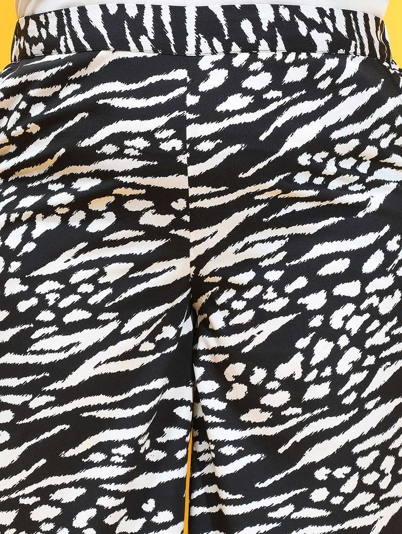 women black polyester plus culottes  - 21385287 -  Standard Image - 5