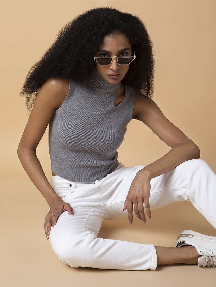 grey solid regular top - 21387491 - Standard Image - 3