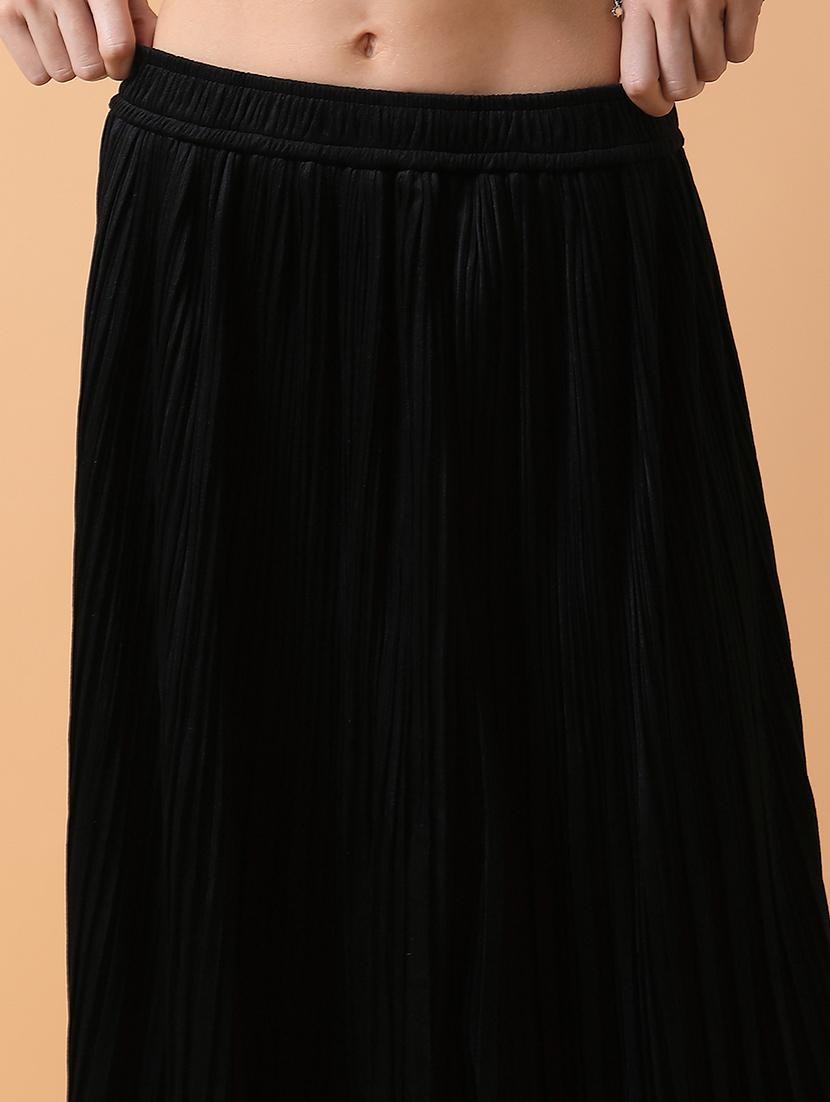 black solid flared skirt - 21387522 - Standard Image - 5