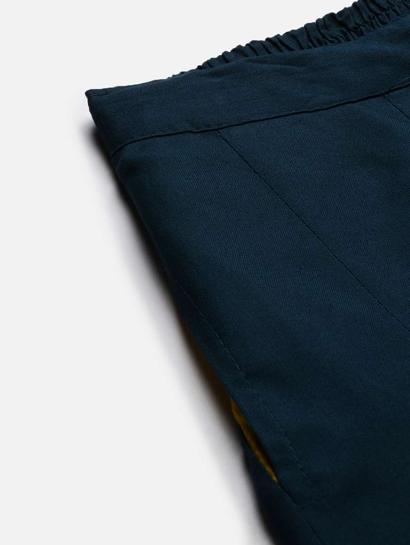 women stripes printed round neck kurta palazzo set  - 21387663 -  Standard Image - 8