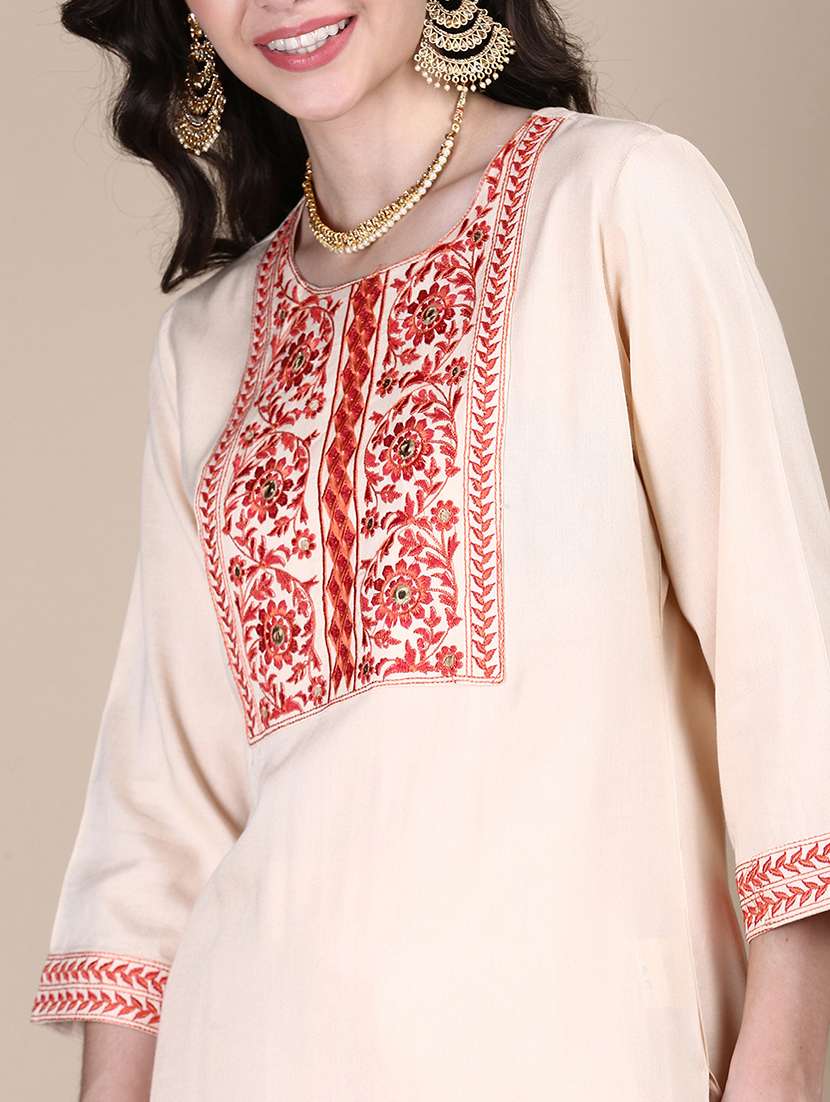 women embroidered kurta salwar set with dupatta - 21387671 -  Standard Image - 5