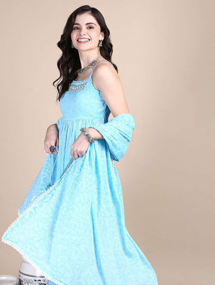 women floral kurta sharara set with dupatta - 21387687 -  Standard Image - 3