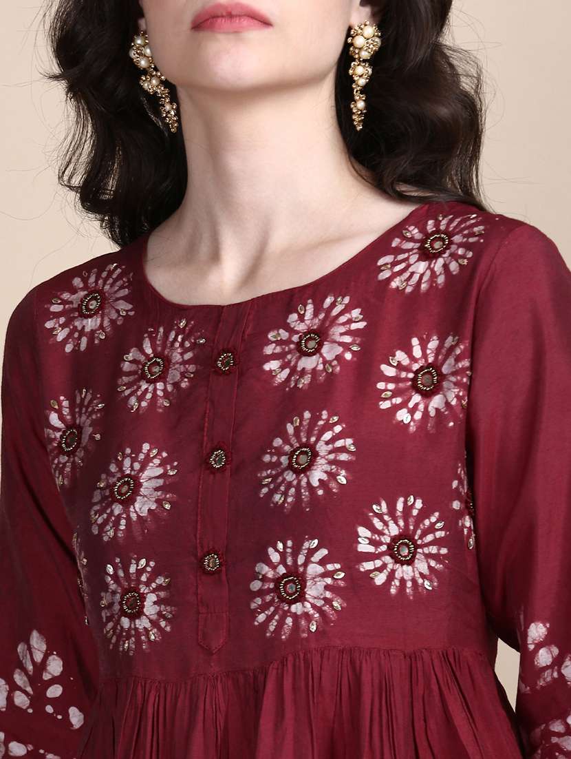 women maroon batik round neck kurta pant set - 21387702 -  Standard Image - 5
