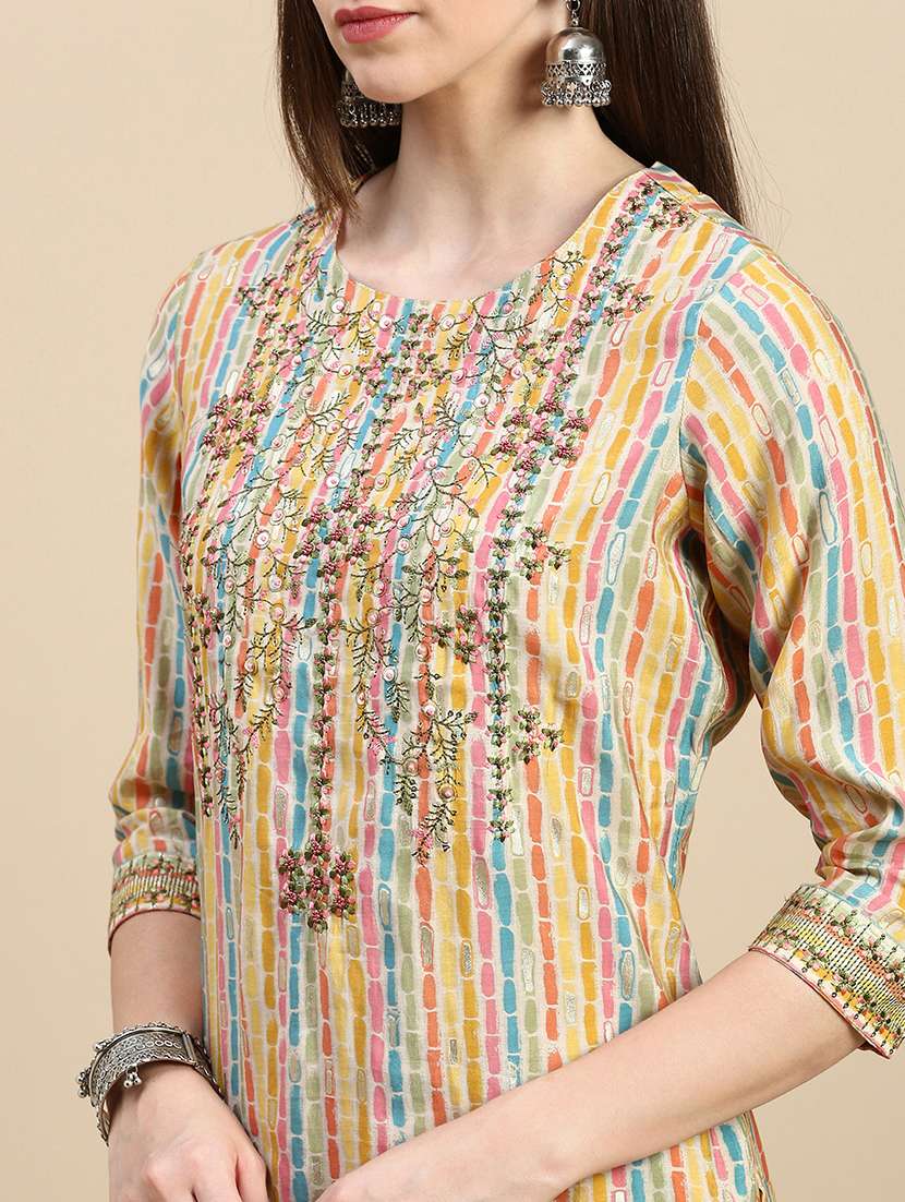 women multi color round neck kurta pant set - 21387707 -  Standard Image - 5