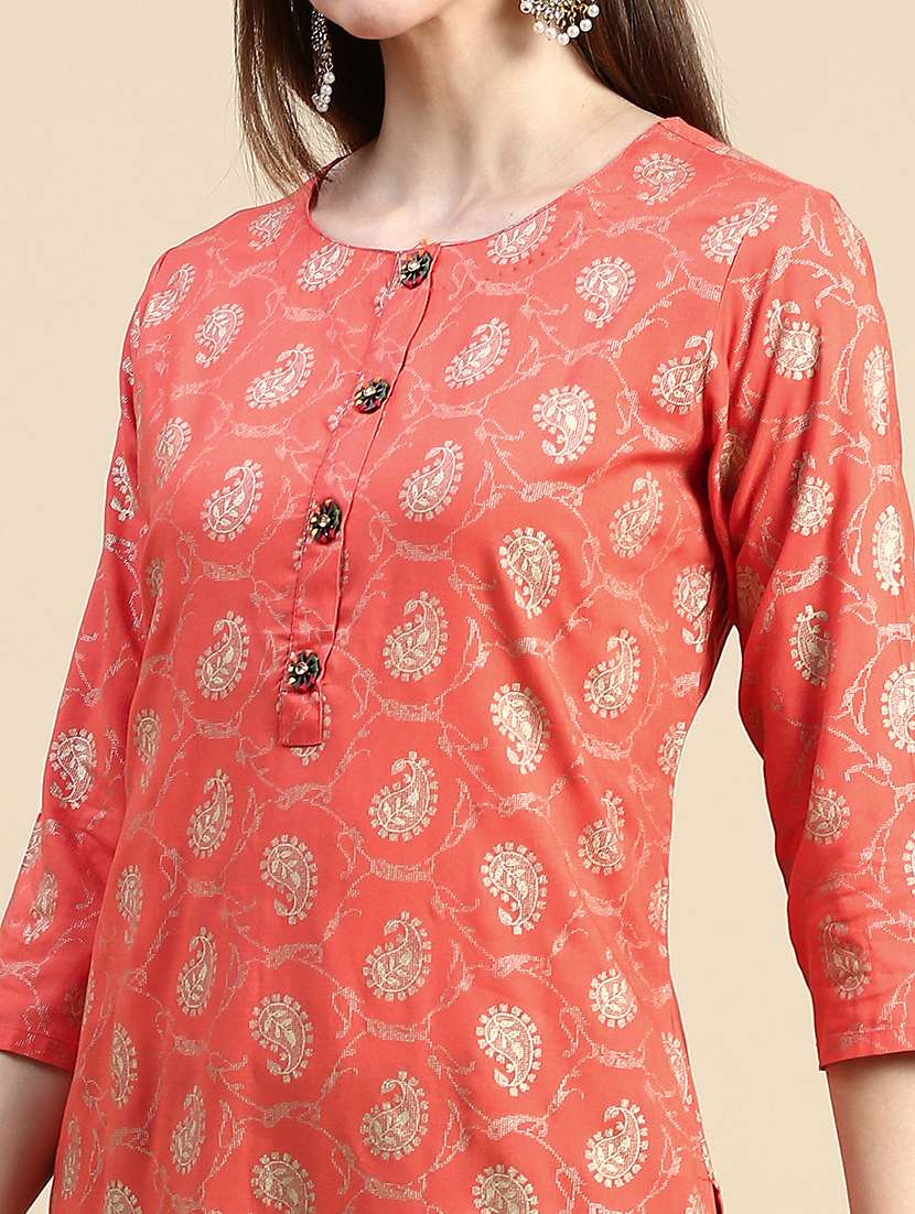women three quarter sleeve straight kurta - 21387755 -  Standard Image - 5