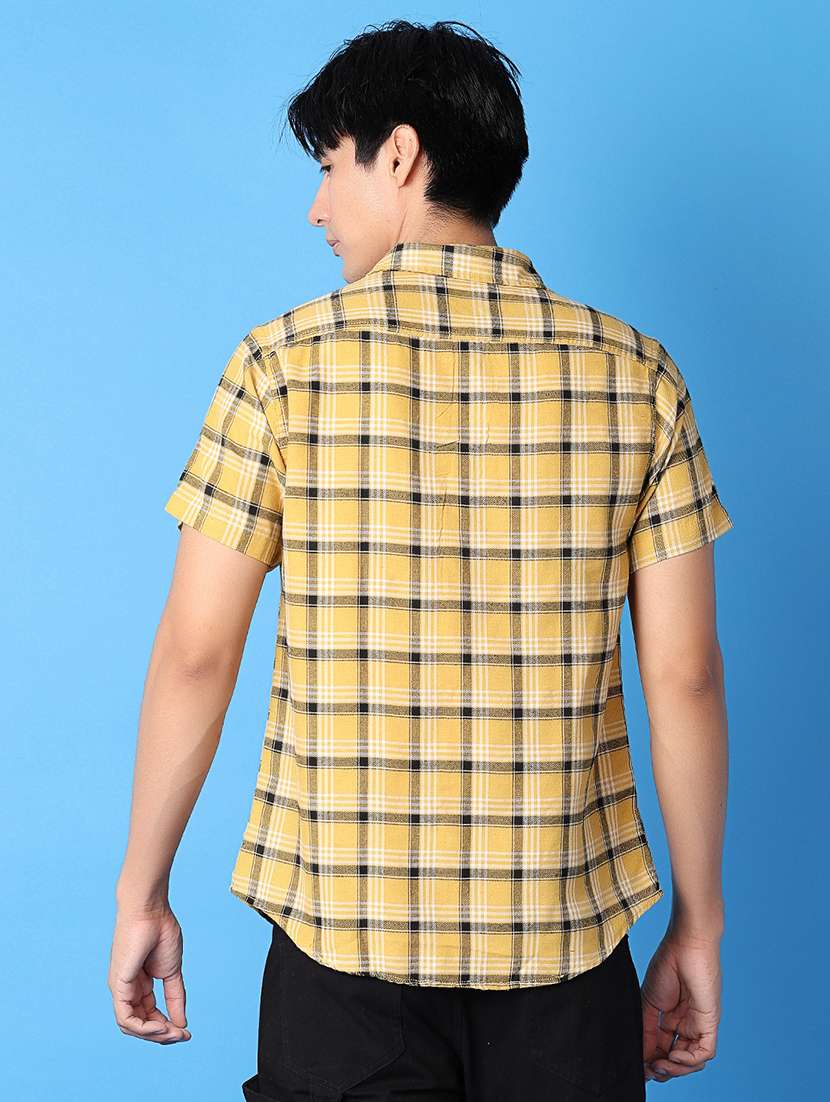 men checks short sleeves casual shirt - 21388072 -  Standard Image - 3