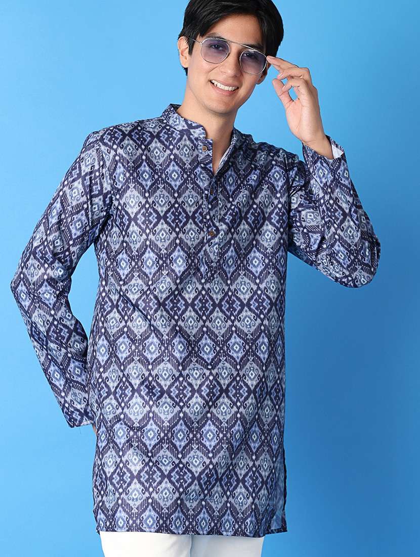 men ikat printed long sleeves short kurta - 21388076 -  Standard Image - 3