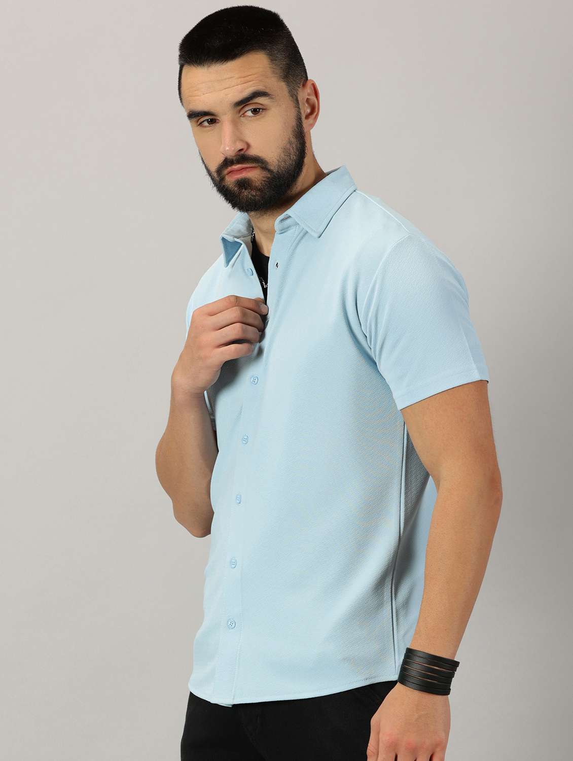 men short sleeve solid casual shirt - 21389156 - Zoom Image - 0
