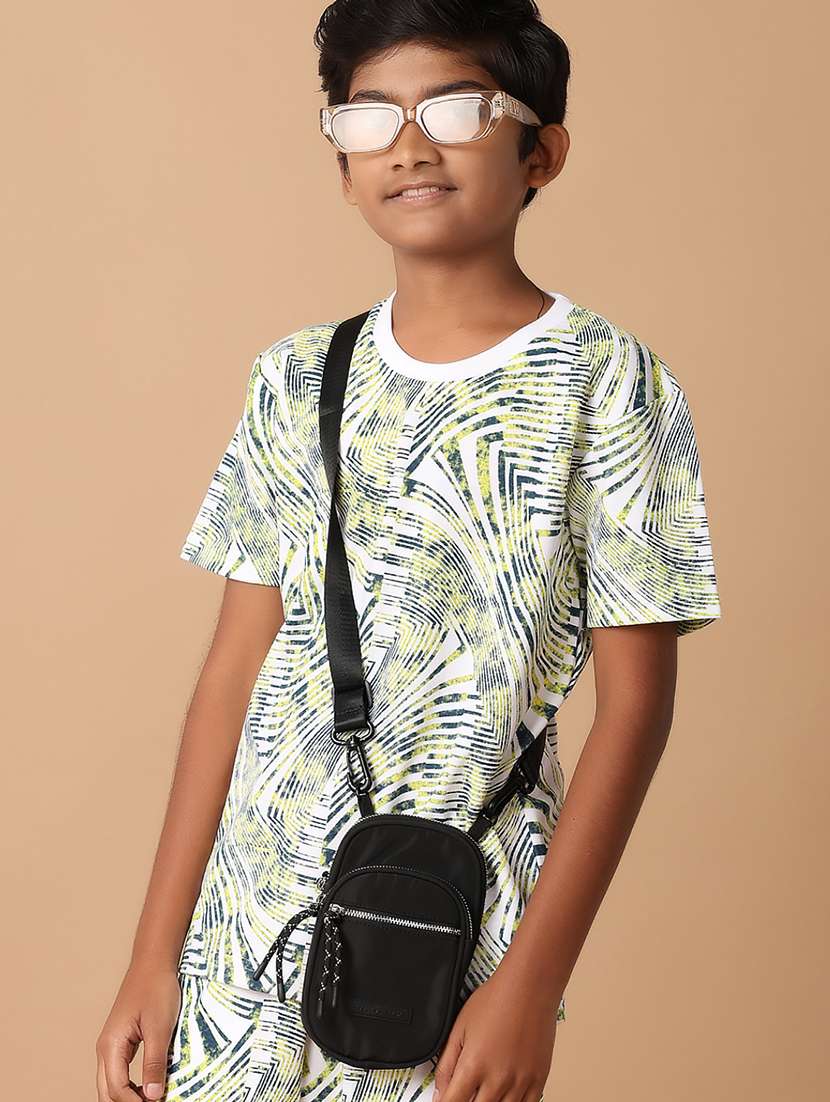 boys white printed t-shirt and shorts - 21389657 -  Standard Image - 3