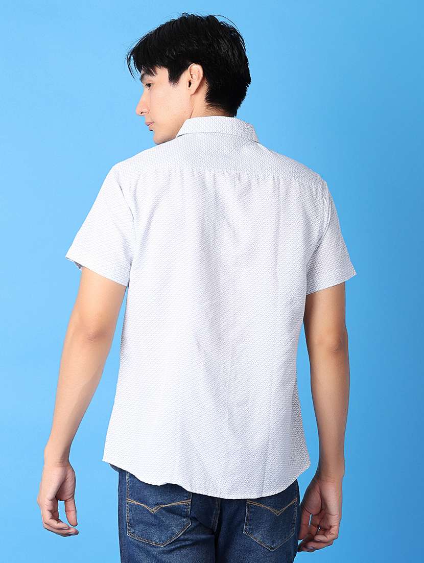 men printed short sleeves casual shirt - 21389826 -  Standard Image - 3