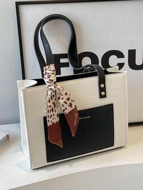 women white pu handbag - 21390842 -  Standard Image - 0