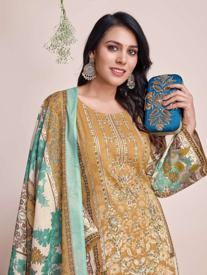 women printed kurta pant set with dupatta - 21391313 -  Standard Image - 3