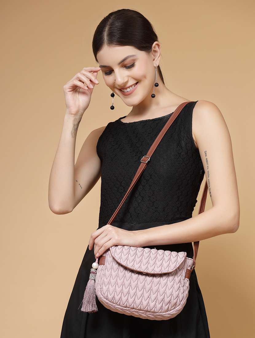 women textured sling bag - 21391421 -  Standard Image - 5