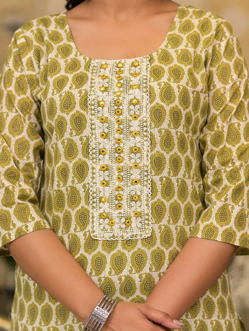 women three quarter sleeve kurta pant with dupatta set - 21391923 - Standard Image - 5
