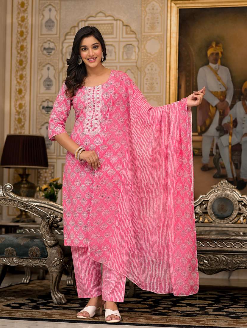 women three quarter sleeve kurta pant with dupatta set - 21391926 -  Zoom Image - 0