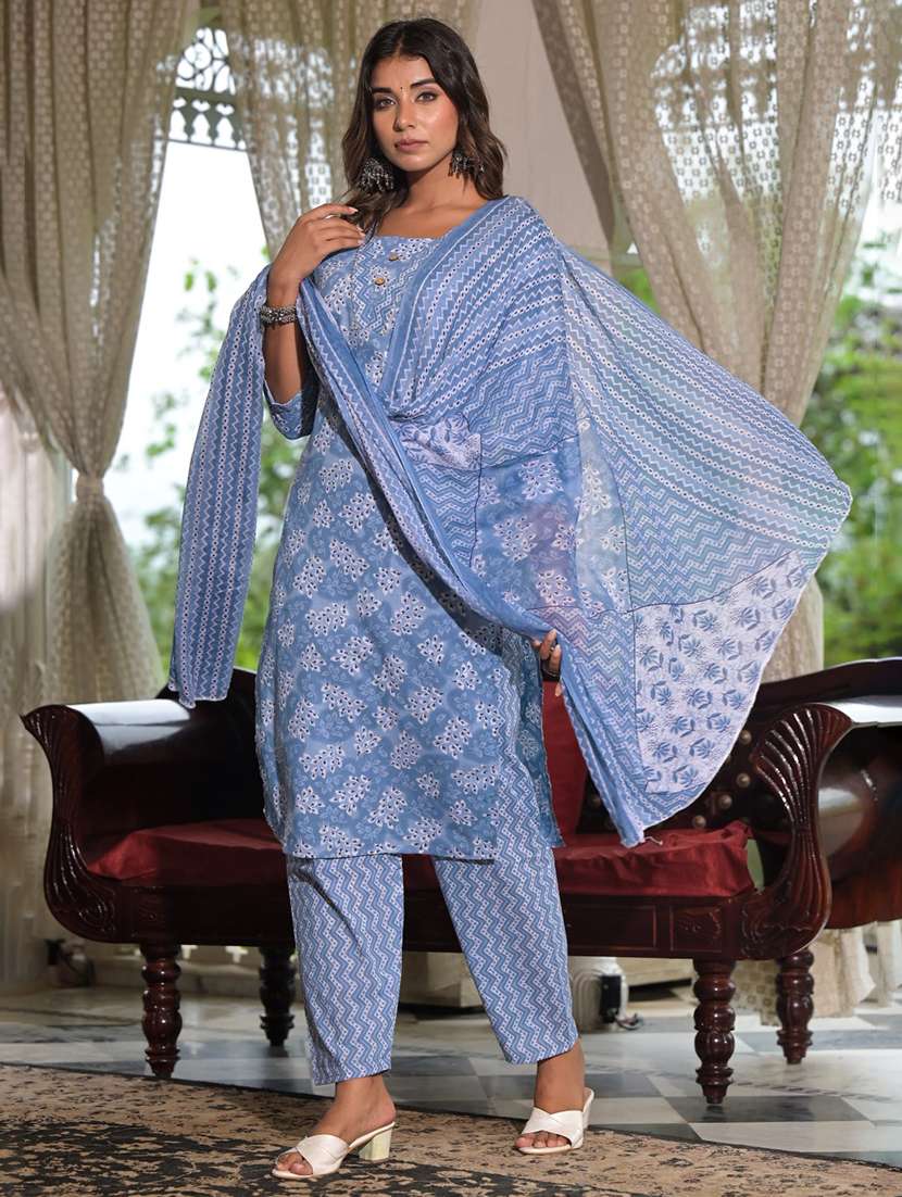 women three quarter sleeve kurta pant with dupatta set - 21391937 -  Standard Image - 3