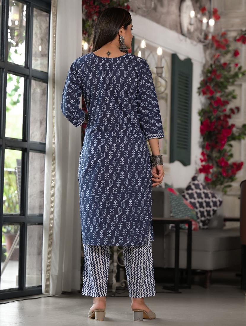 women three quarter sleeve suit set - 21391938 - Standard Image - 3