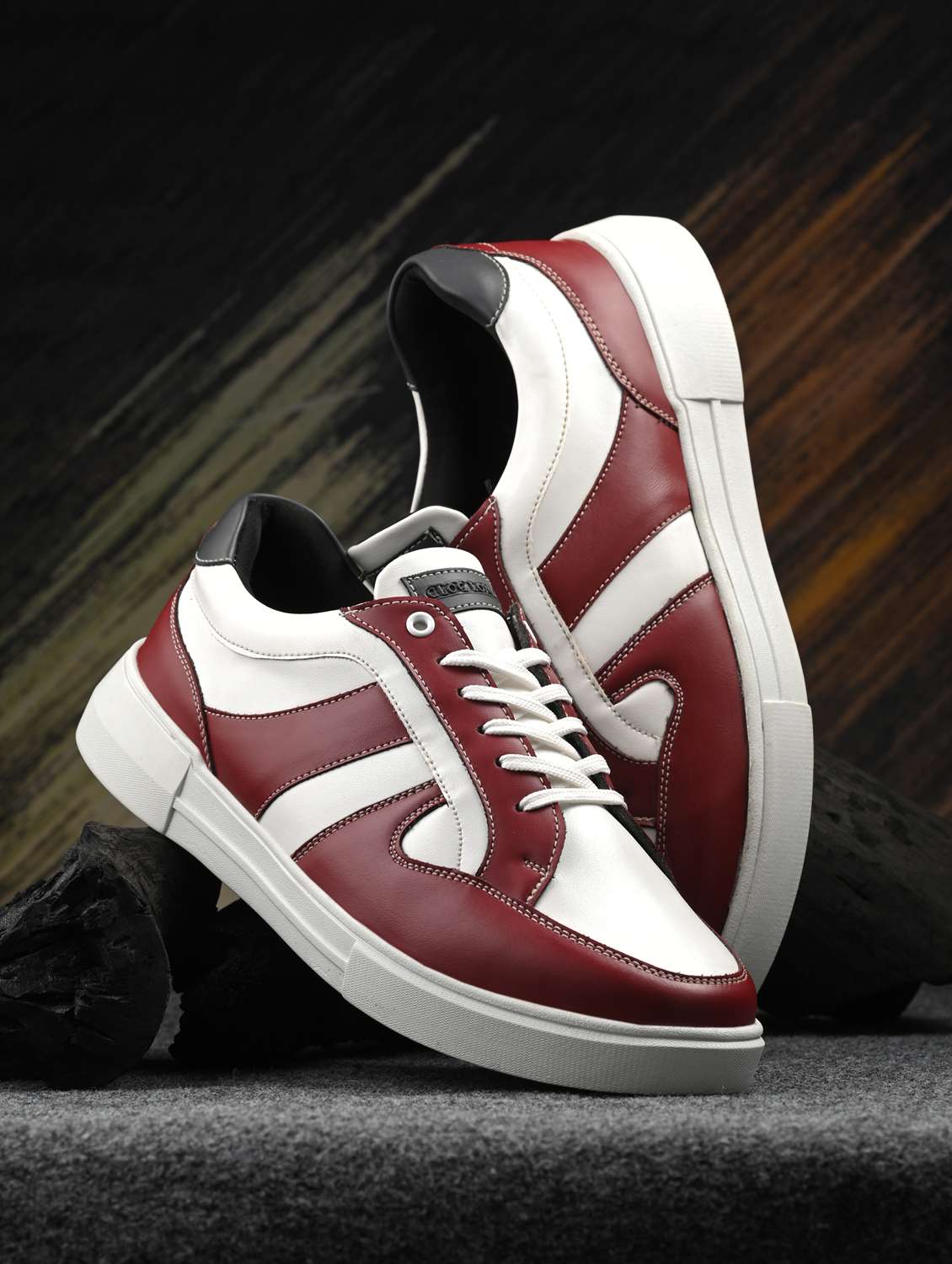 men lace up sneakers - 21393665 -  Zoom Image - 0