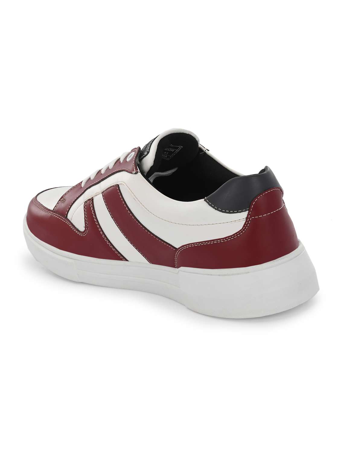 men lace up sneakers - 21393665 - Standard Image - 3