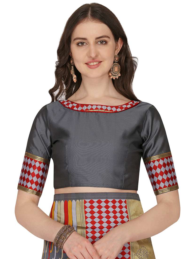 women self design southern silk saree with blouse - 21395261 - Standard Image - 3