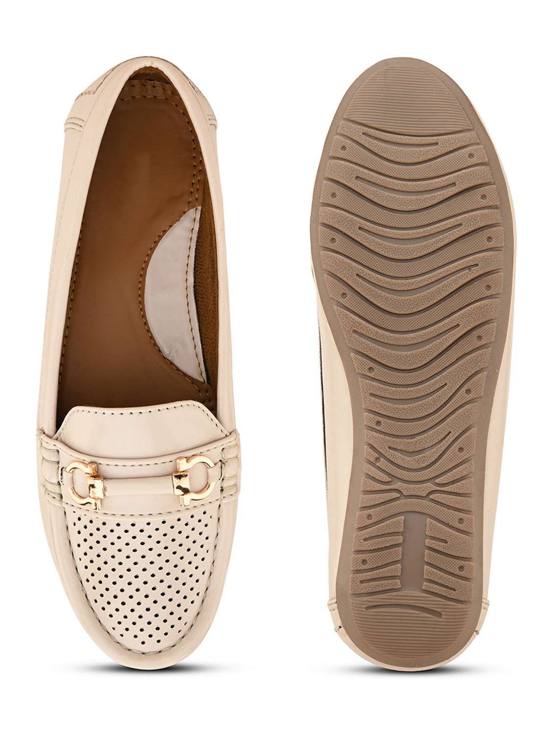 women cut work slip on loafer - 21399685 -  Standard Image - 3