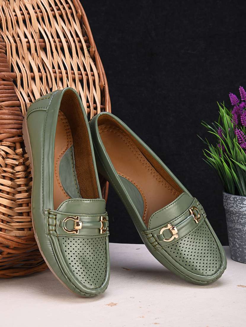women cut work slip on loafer - 21399693 - Zoom Image - 0