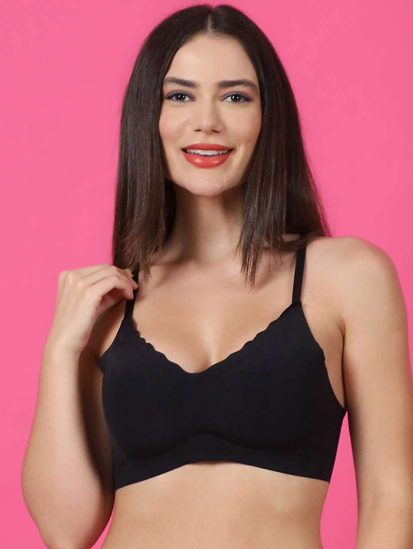 black solid t-shirt bra - 21400443 -  Zoom Image - 0