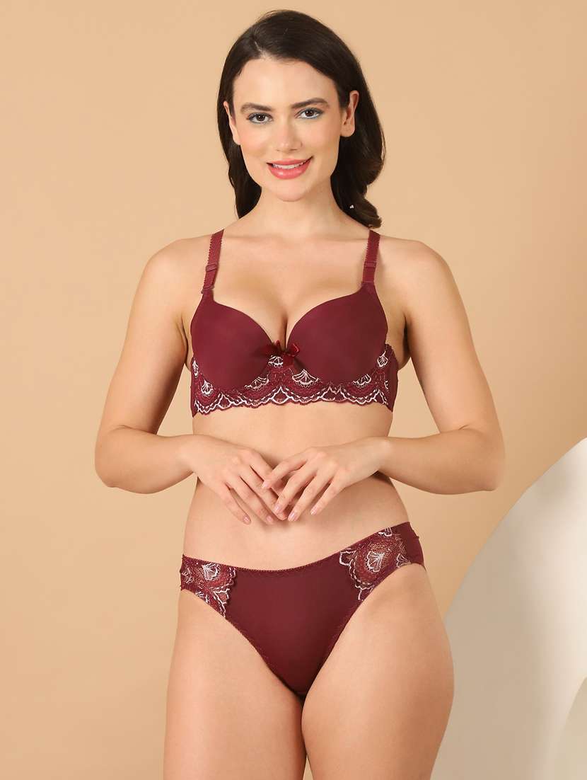 women bra and panty set