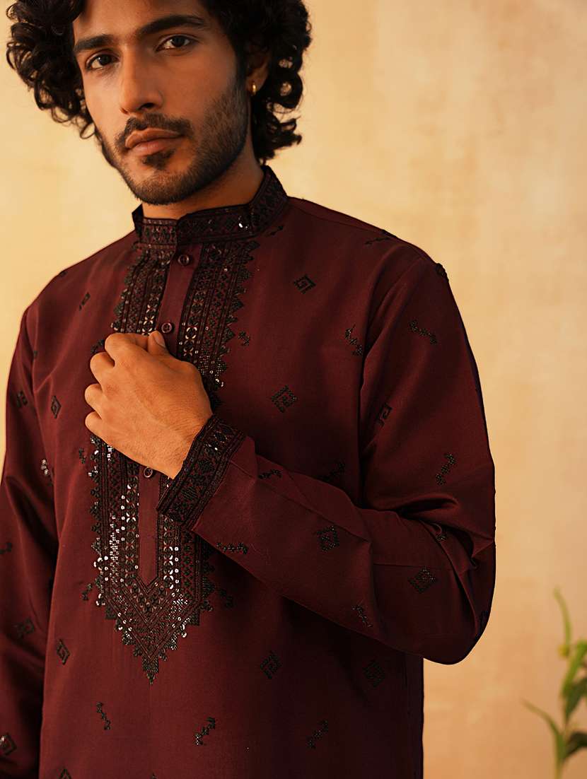 men mandarin neck embroidered long kurta - 21401444 - Standard Image - 5