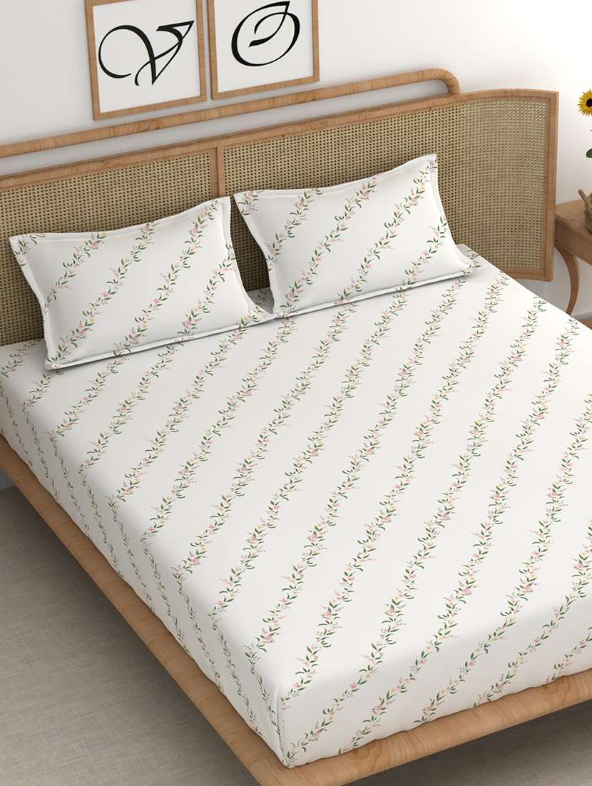 printed bedsheet with pillow covers